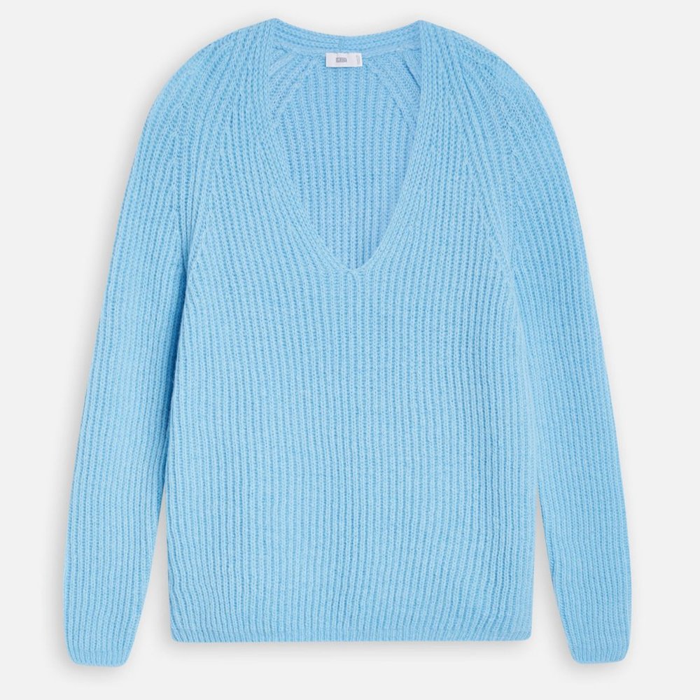 CLOSED - V-sweater with fisherman's rib made of very soft Italian alpaca mix yar